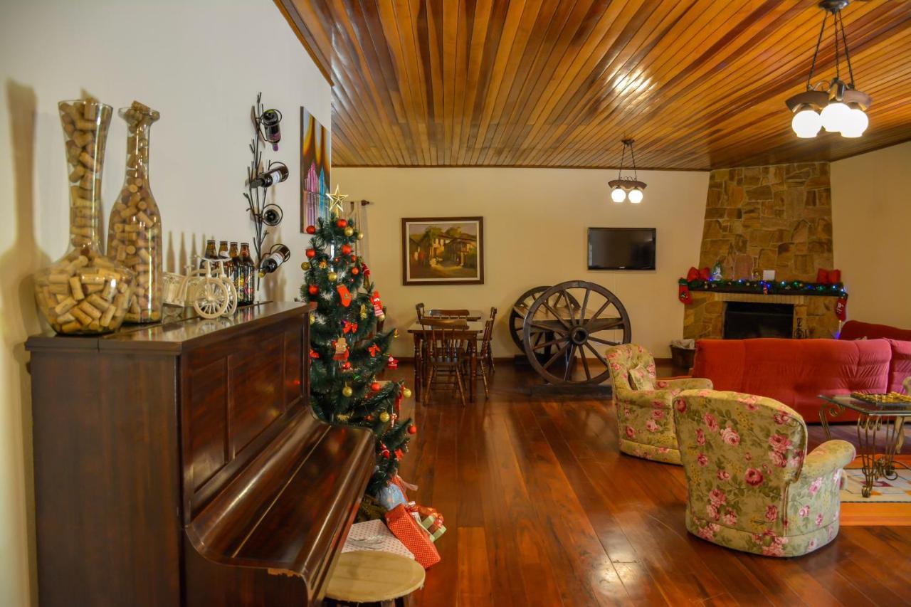 Casa De Campos Campos do Jordão